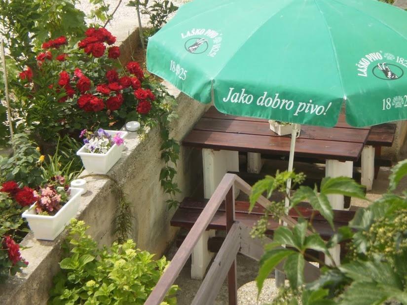 Apartmani Vesna Supetar Kültér fotó